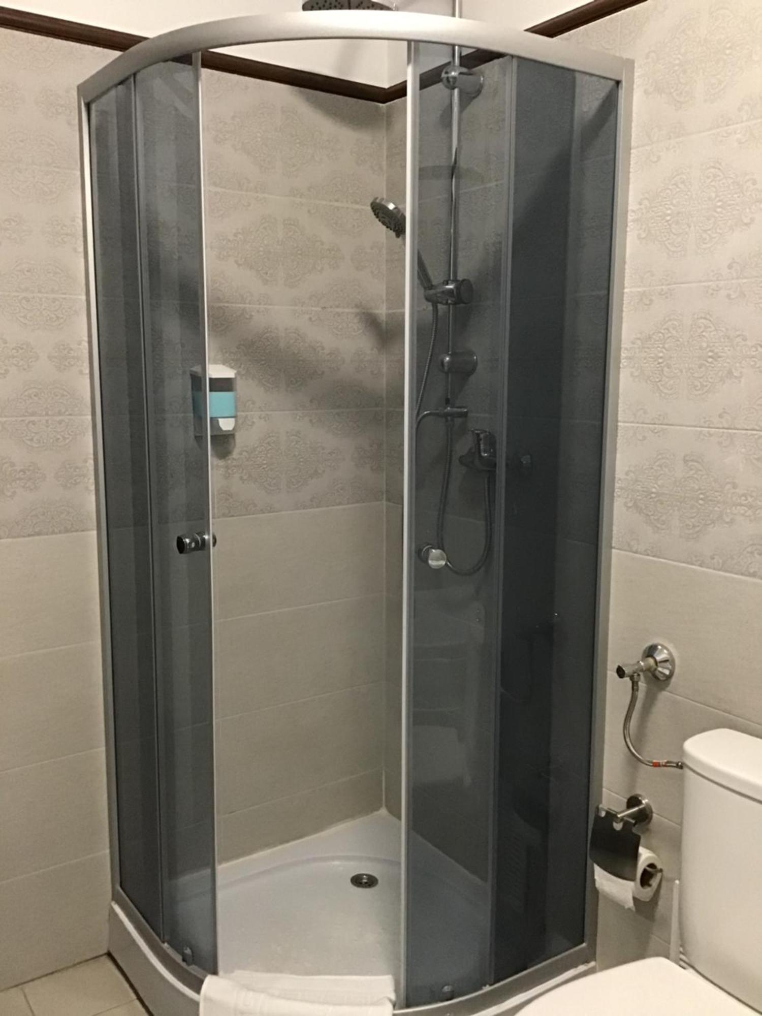 Hotel Rora Rose Bucarest Esterno foto
