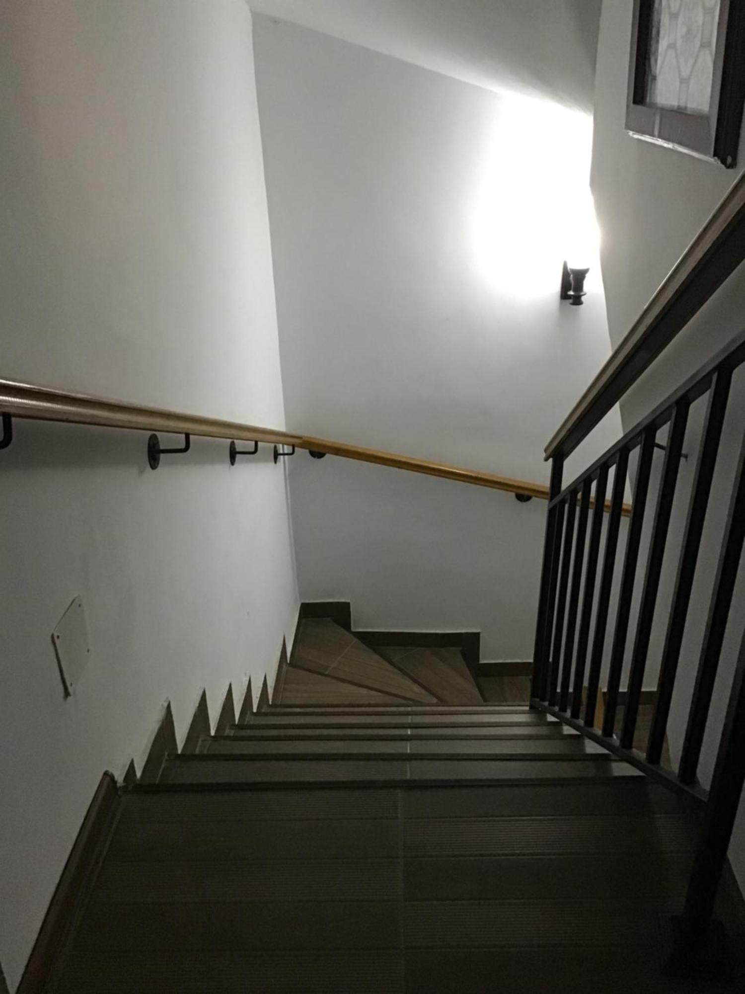 Hotel Rora Rose Bucarest Esterno foto